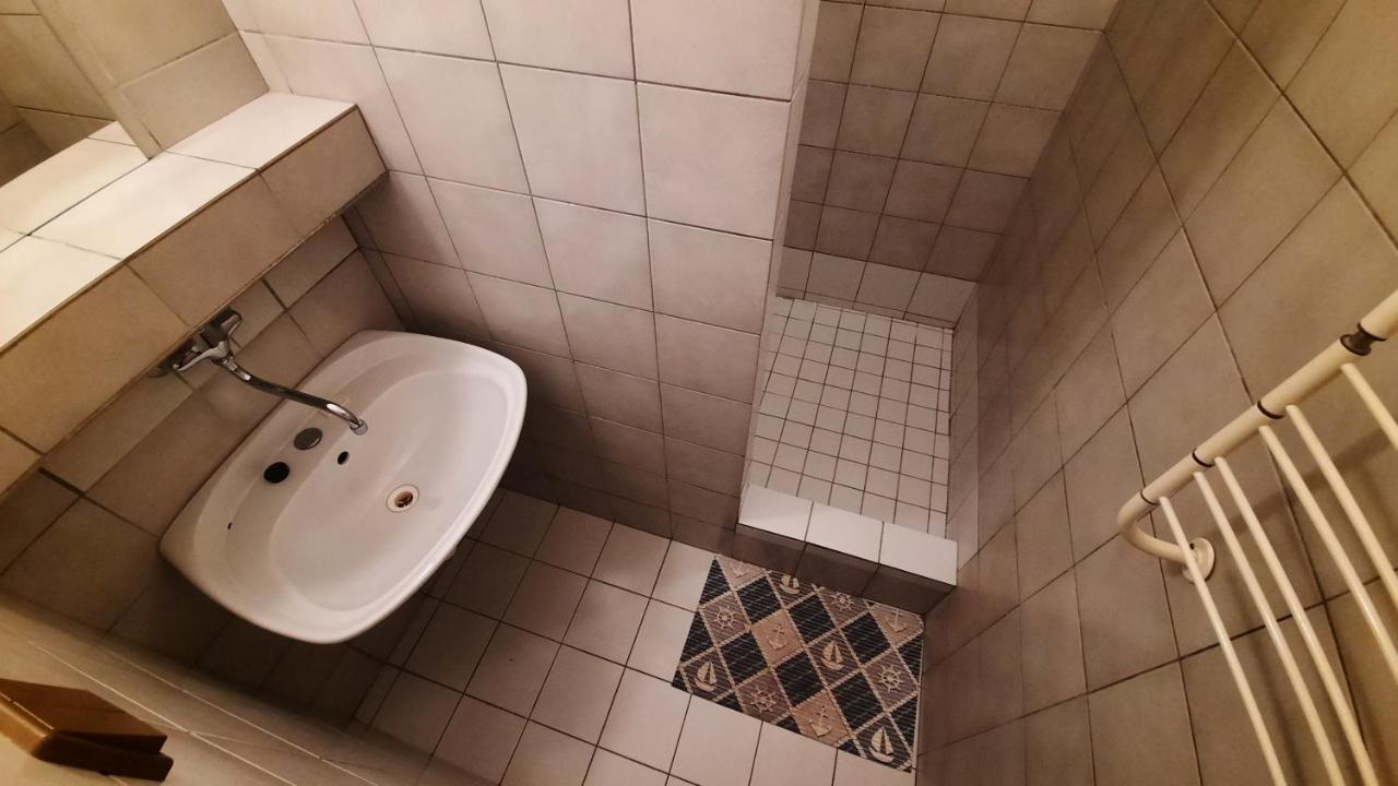 Hotel Kristl Пардубице Екстериор снимка